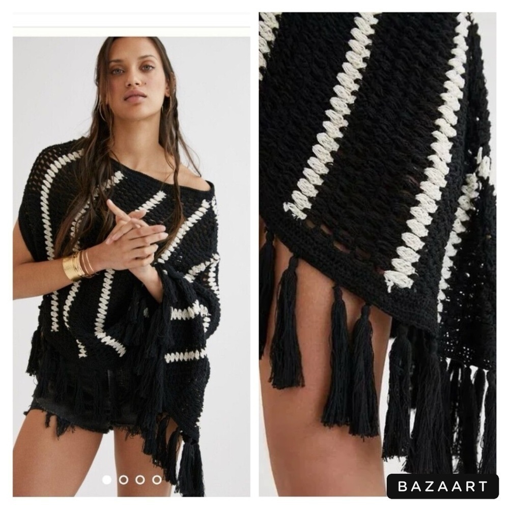 Anthropologie One Shoulder Crochet Poncho Black White Tassel Uneven Hem